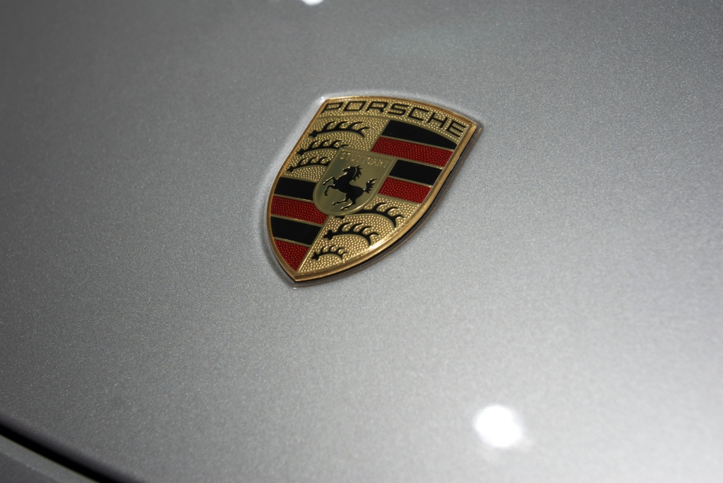 2012 Porsche 911 Carrera S (type 991)_hood emblem_L.A. Auto Show 2011